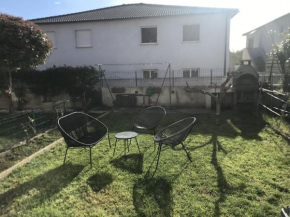 Appart T3 avec jardin proche commerces et aéroport